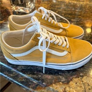 Vans Old Skool Women’s 9.5 Gold Sneakers • Classic Suede & Canvas Skate Shoes